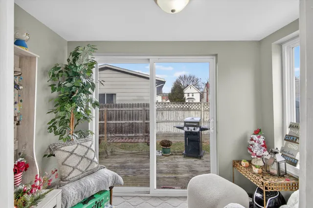 $149,900 | 907 Sixth Street, Jackson, MI 49203