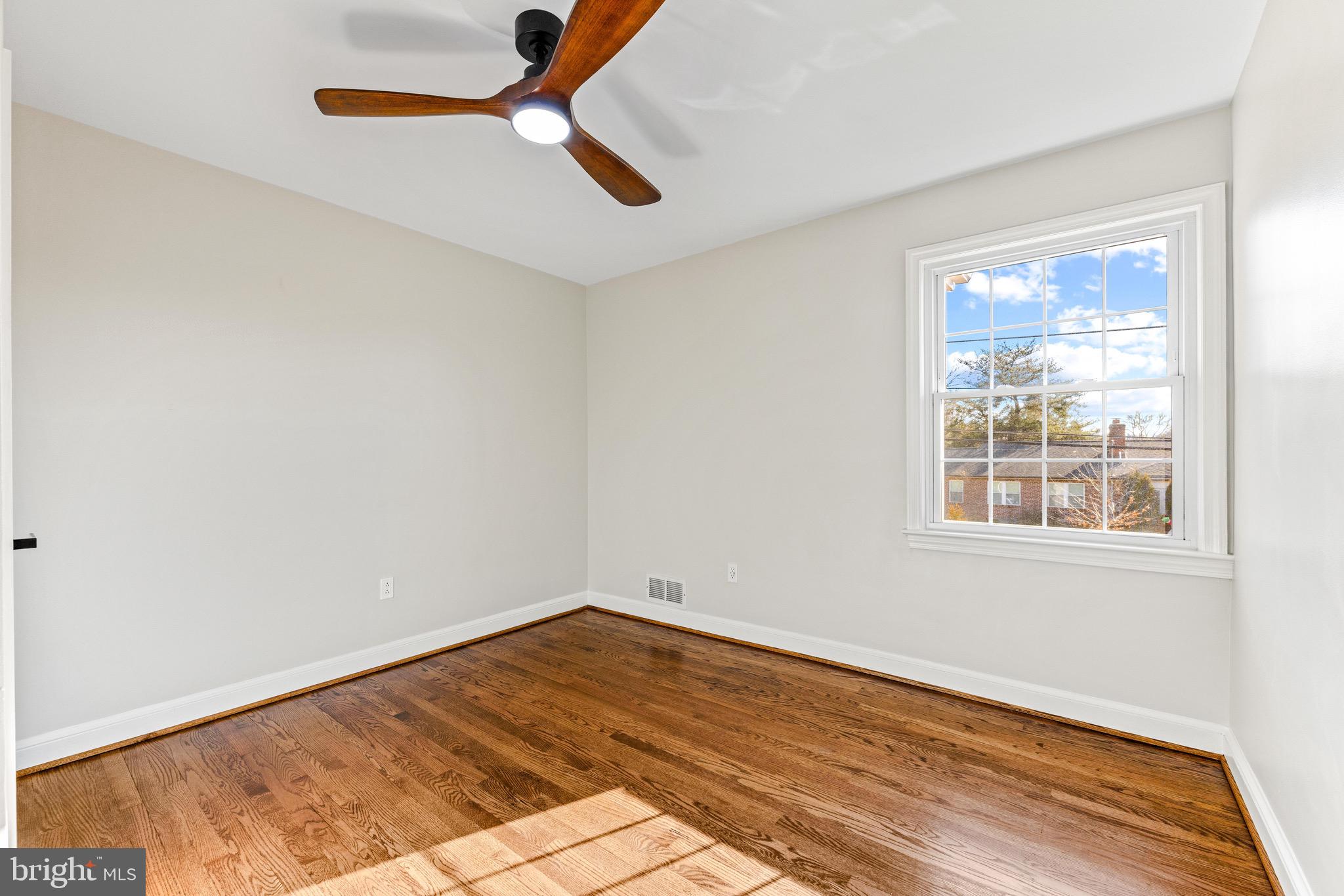 1707 Republic Road Silver Spring, MD 20902 - Photo 15 of 59 Bedroom 2