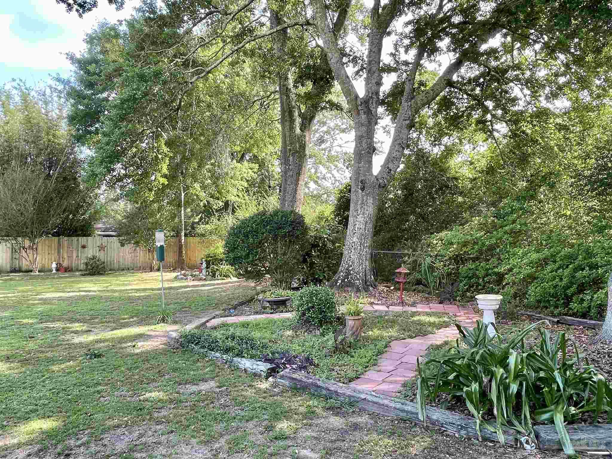 4937 Jennifer Lane Pace, FL 32571 - Photo 37 of 50