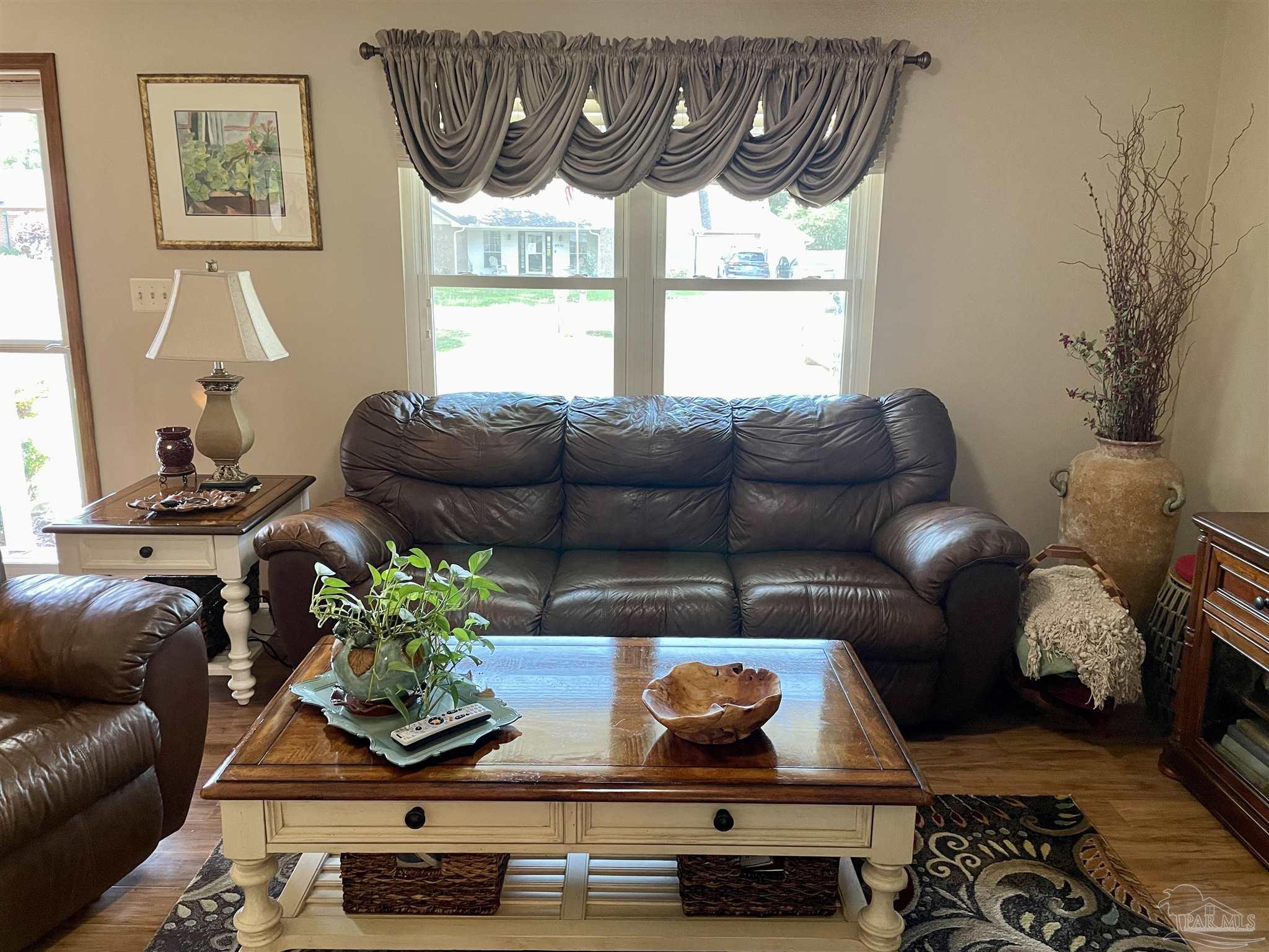 4937 Jennifer Lane Pace, FL 32571 - Photo 8 of 50