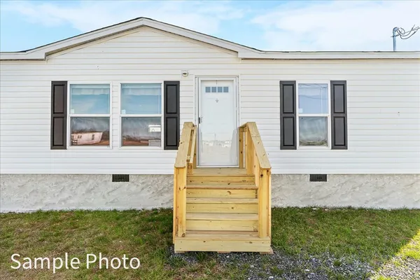 $193,000 | 232 Brandon Circle, Chatsworth, GA 30705