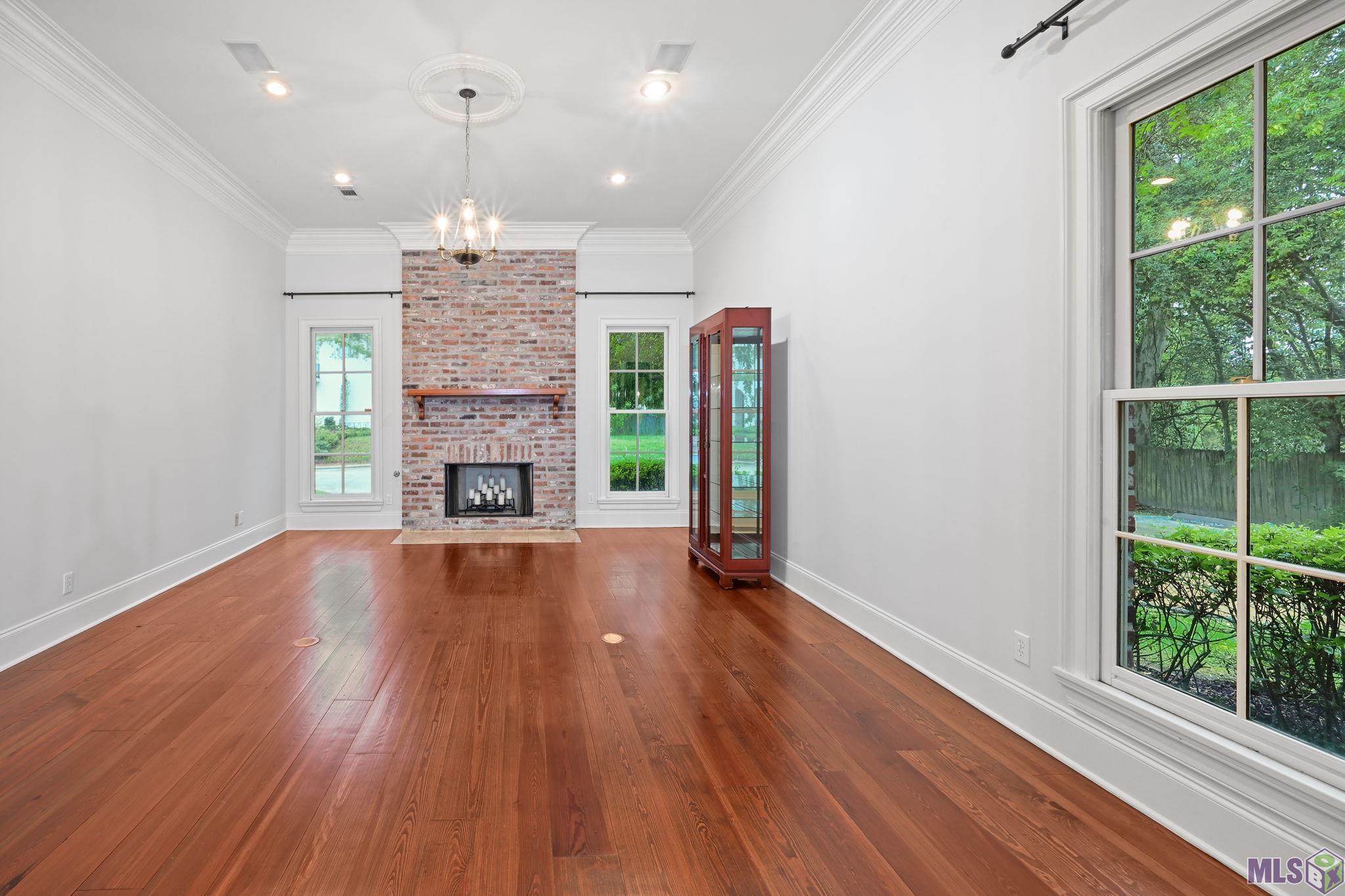 903 Crown Way Baton Rouge, LA 70806 - Photo 5 of 24