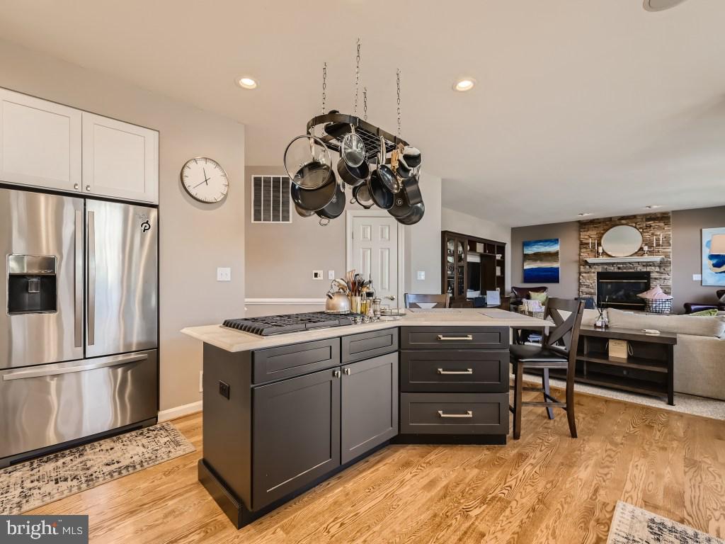 38 Smith Mill Road New Freedom, PA 17349 - Photo 10 of 28 Gas cooktop and double ovens