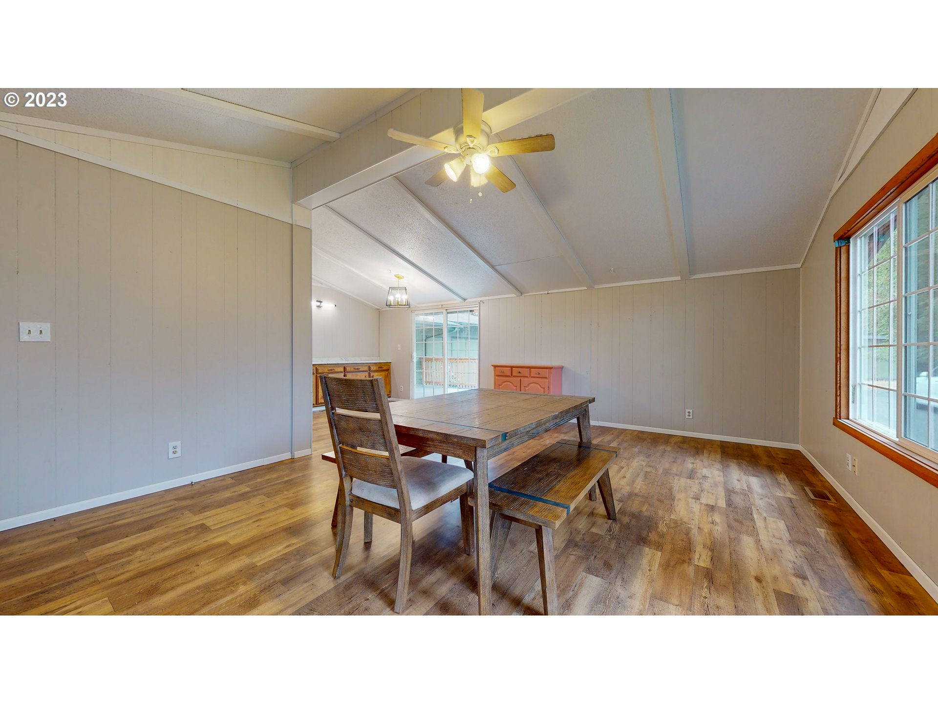 90376 Lewis Road Warrenton, OR 97146 - Photo 6 of 31 Gallery Image 6