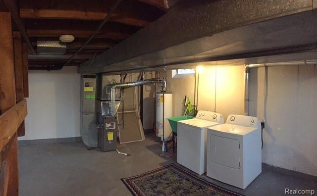 1004 Tottenham Road Birmingham, MI 48009 - Photo 8 of 11