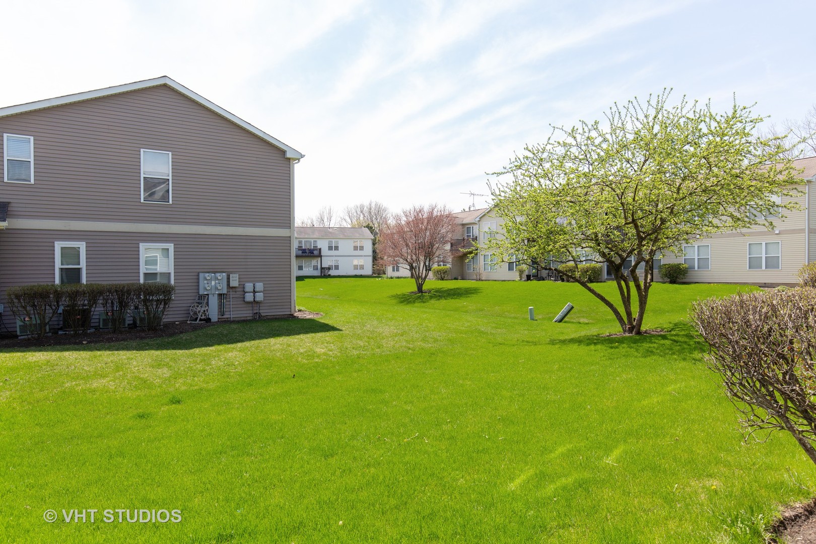 408 Woodview Circle, Unit B Elgin, IL 60120 - Photo 11 of 11