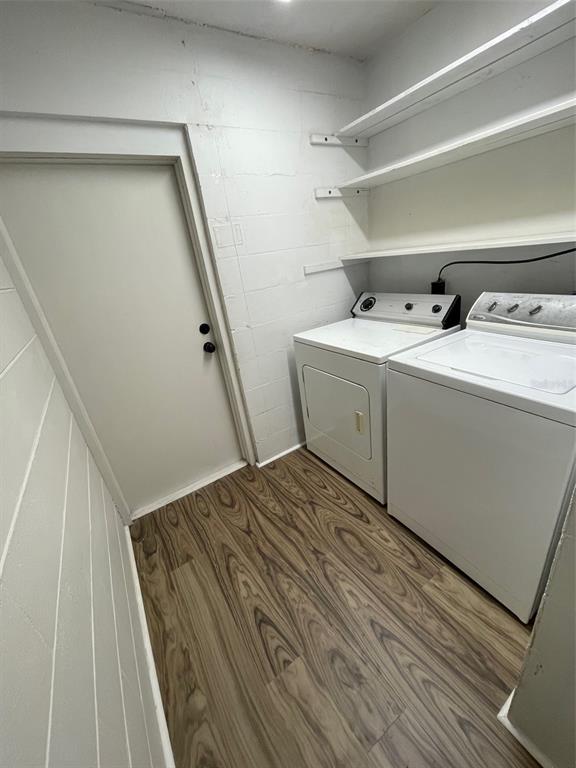 4486 Southwest 159th Court Ocala, FL 34481 - Photo 21 of 21 a bathroom with a sink and mirror