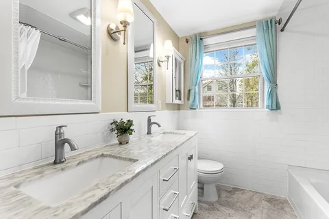 $2,099,000 | 16 Glenwood Avenue, Winchester, MA 01890