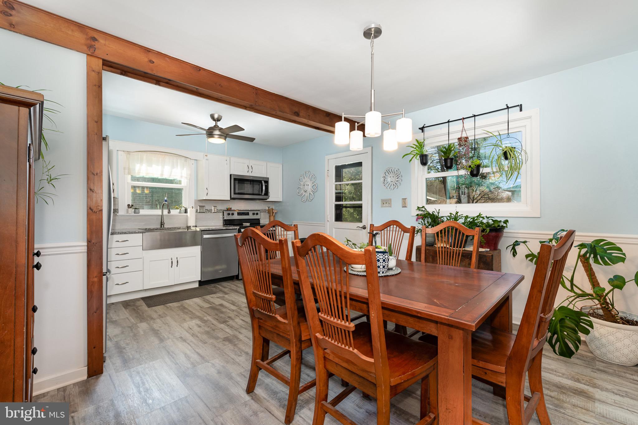 412 Appletree Road Camp Hill, PA 17011 - Photo 7 of 34 Gallery Image 7