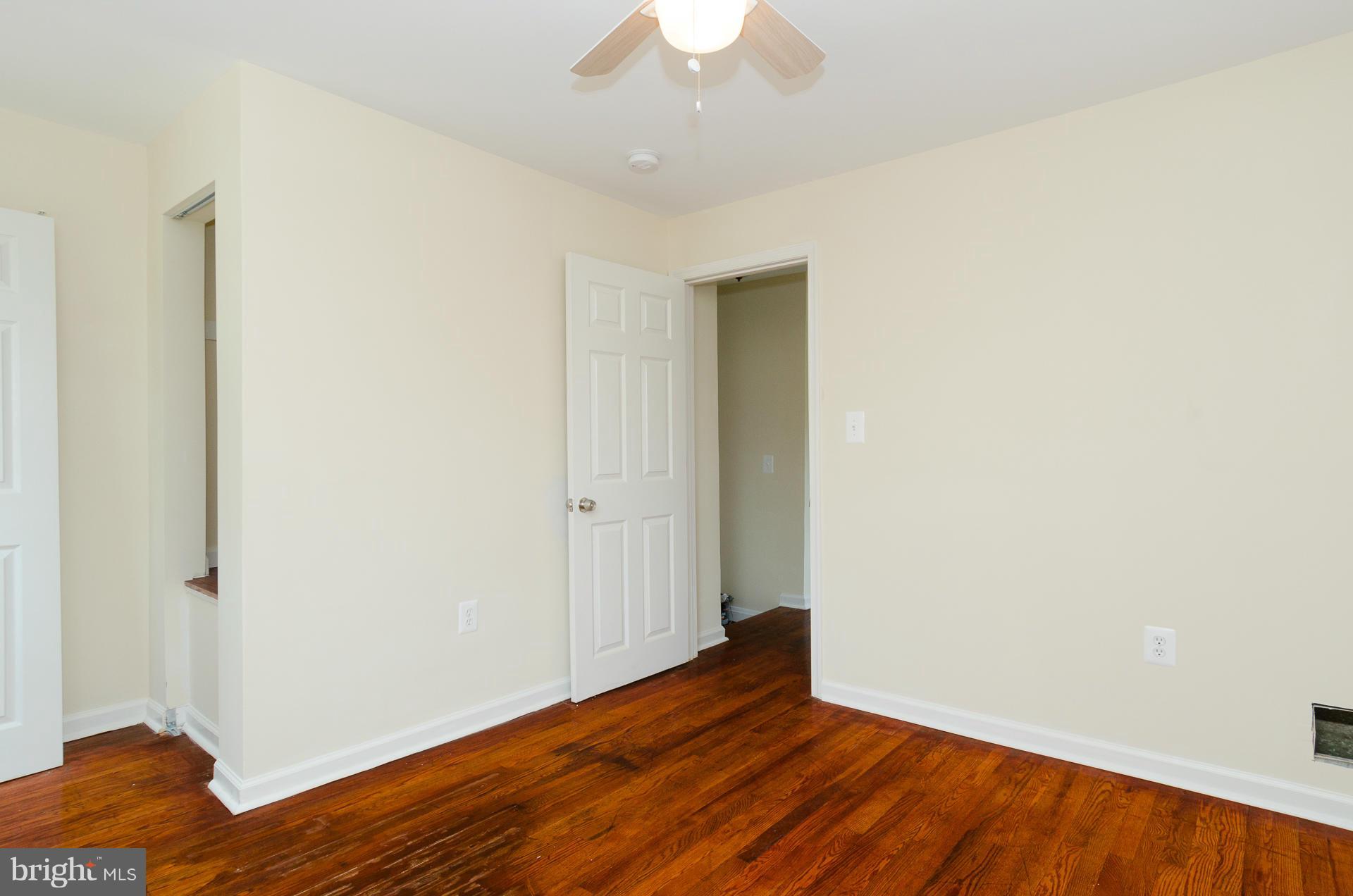 387 Marydell Road Baltimore, MD 21229 - Photo 10 of 27 Bedroom