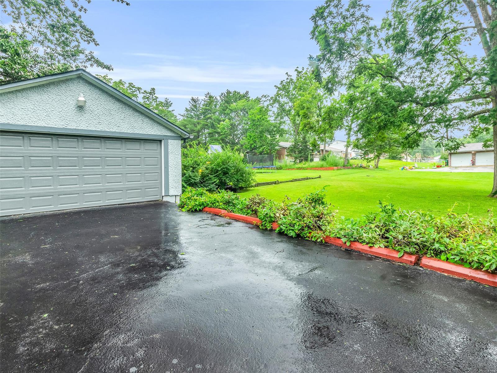 11643 Denny Road Sunset Hills, MO 63126 - Photo 21 of 21 Gallery Image 21