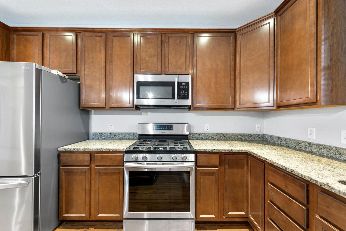 17225 72nd Avenue North, Unit 2001 Maple Grove, MN 55311 - Photo 19 of 43