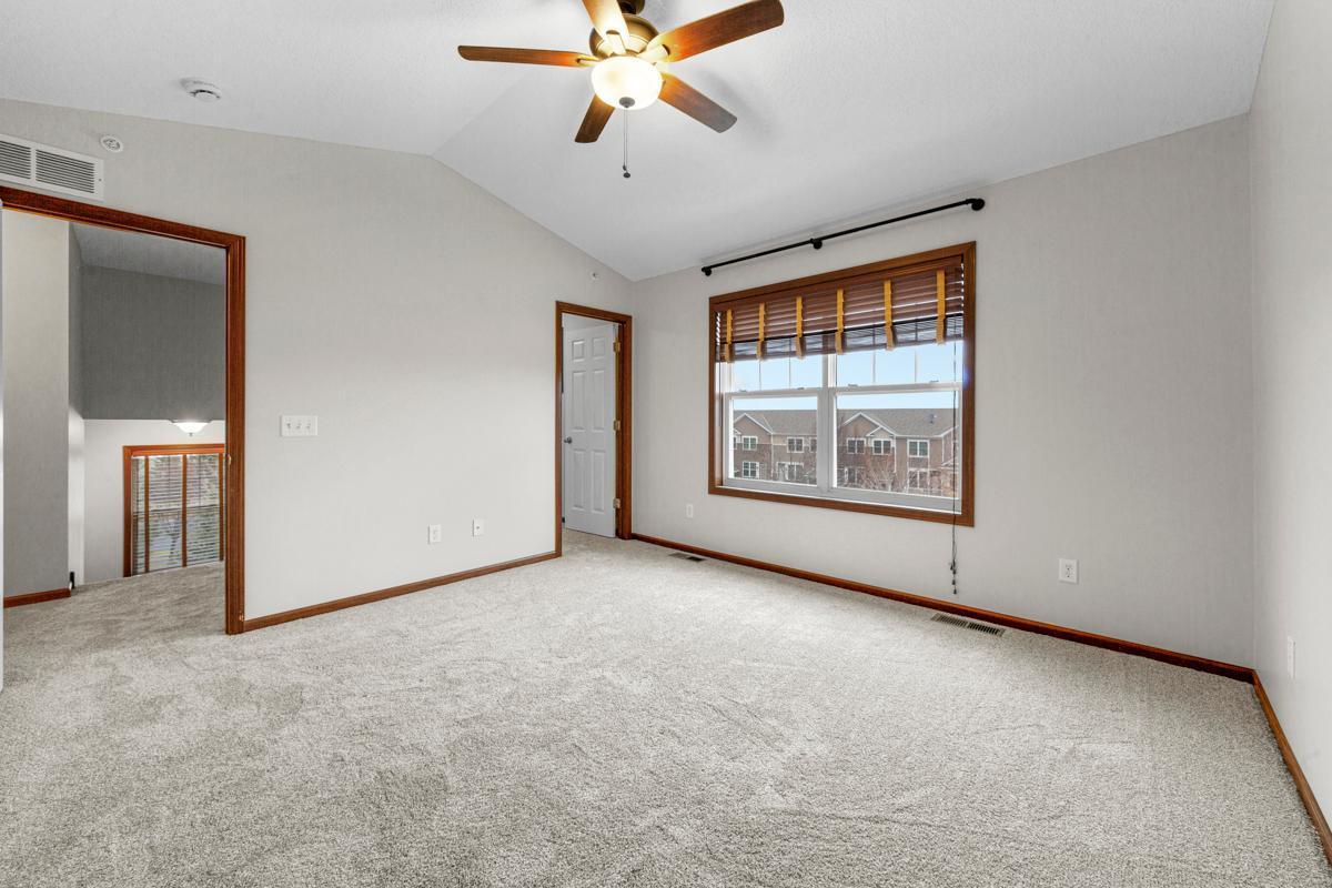 17225 72nd Avenue North, Unit 2001 Maple Grove, MN 55311 - Photo 28 of 43