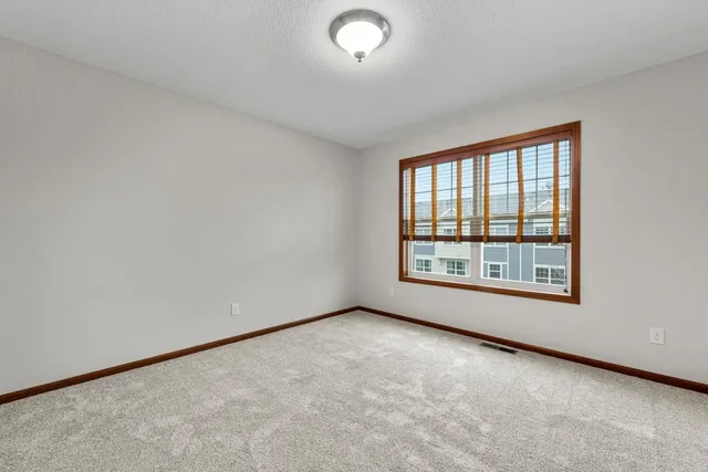 $389,000 | 17225 72nd Avenue North, Unit 2001, Maple Grove, MN 55311