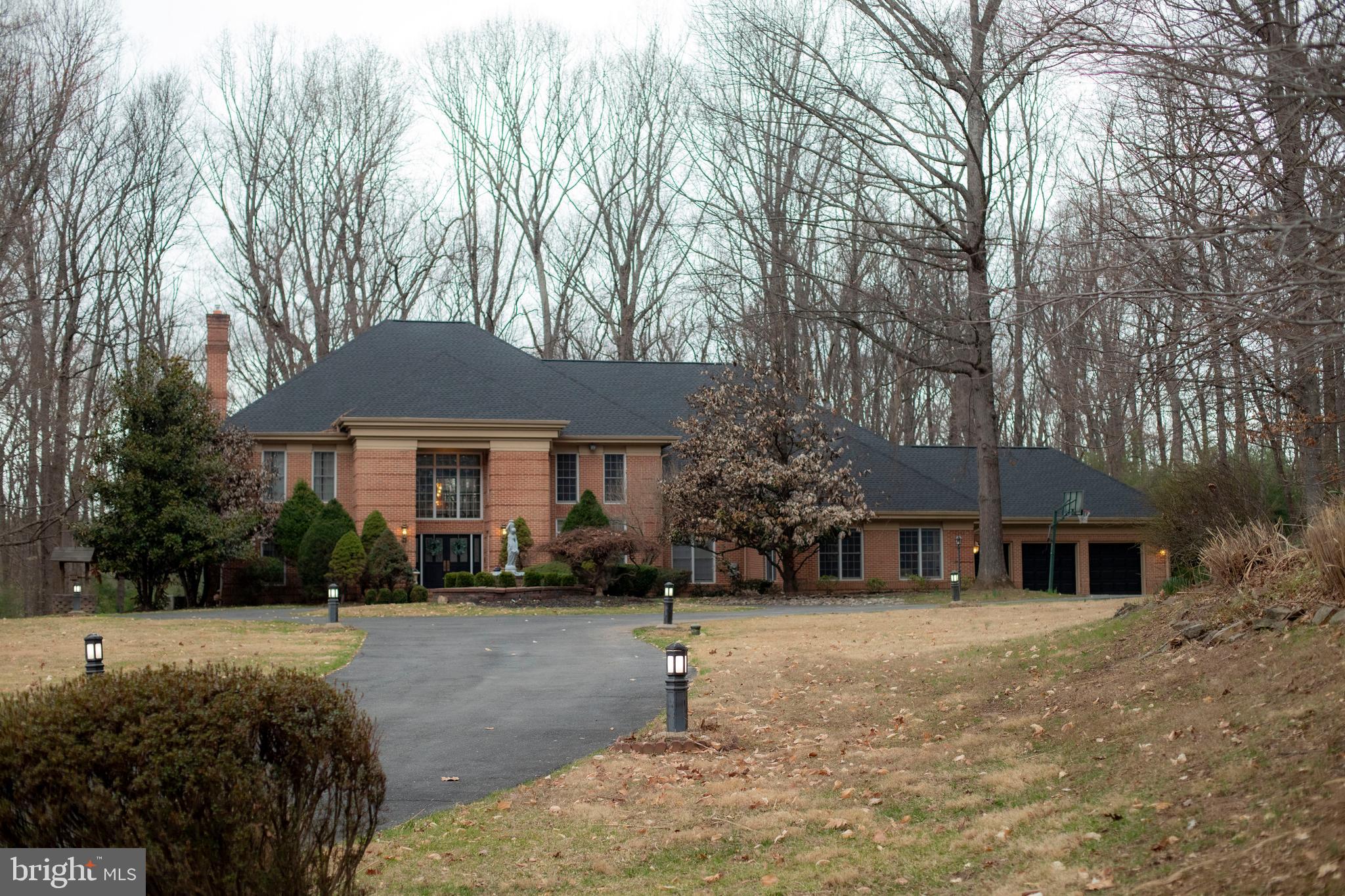 10429 Kingsbridge Road Ellicott City, MD 21042 - Photo 16 of 34