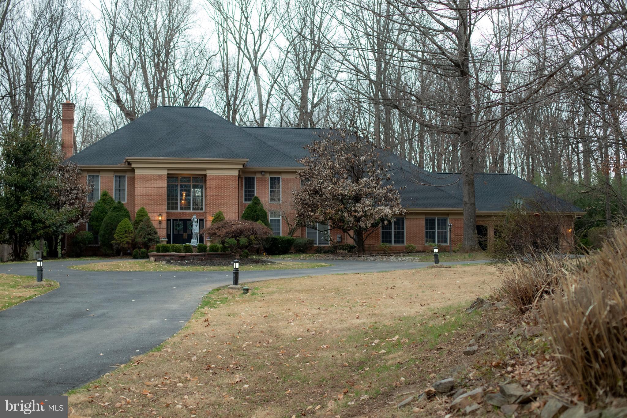 10429 Kingsbridge Road Ellicott City, MD 21042 - Photo 9 of 34