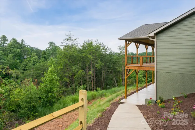 $729,900 | 181 Flint Morgan Road, Mars Hill, NC 28754
