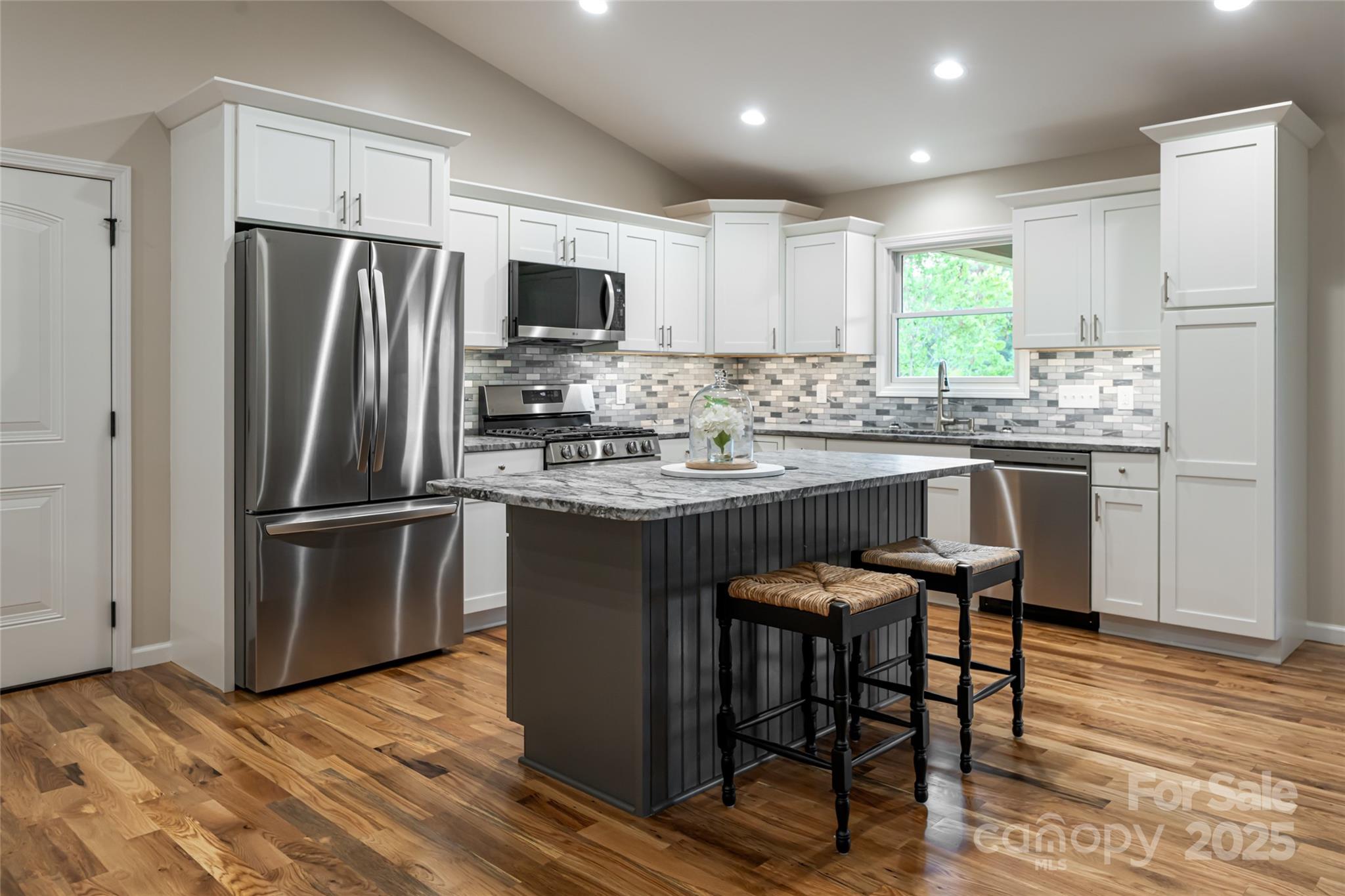 181 Flint Morgan Road Mars Hill, NC 28754 - Photo 4 of 42