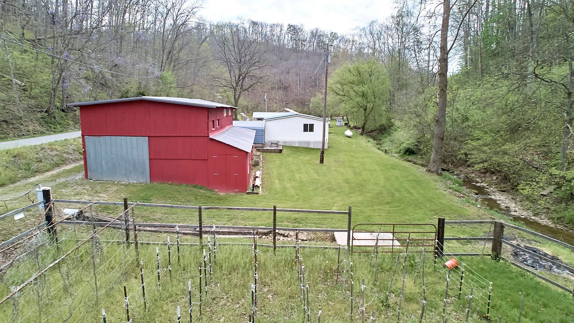 1021 McComas Branch Road Milton, WV 25541 - Photo 29 of 29 Gallery Image 29