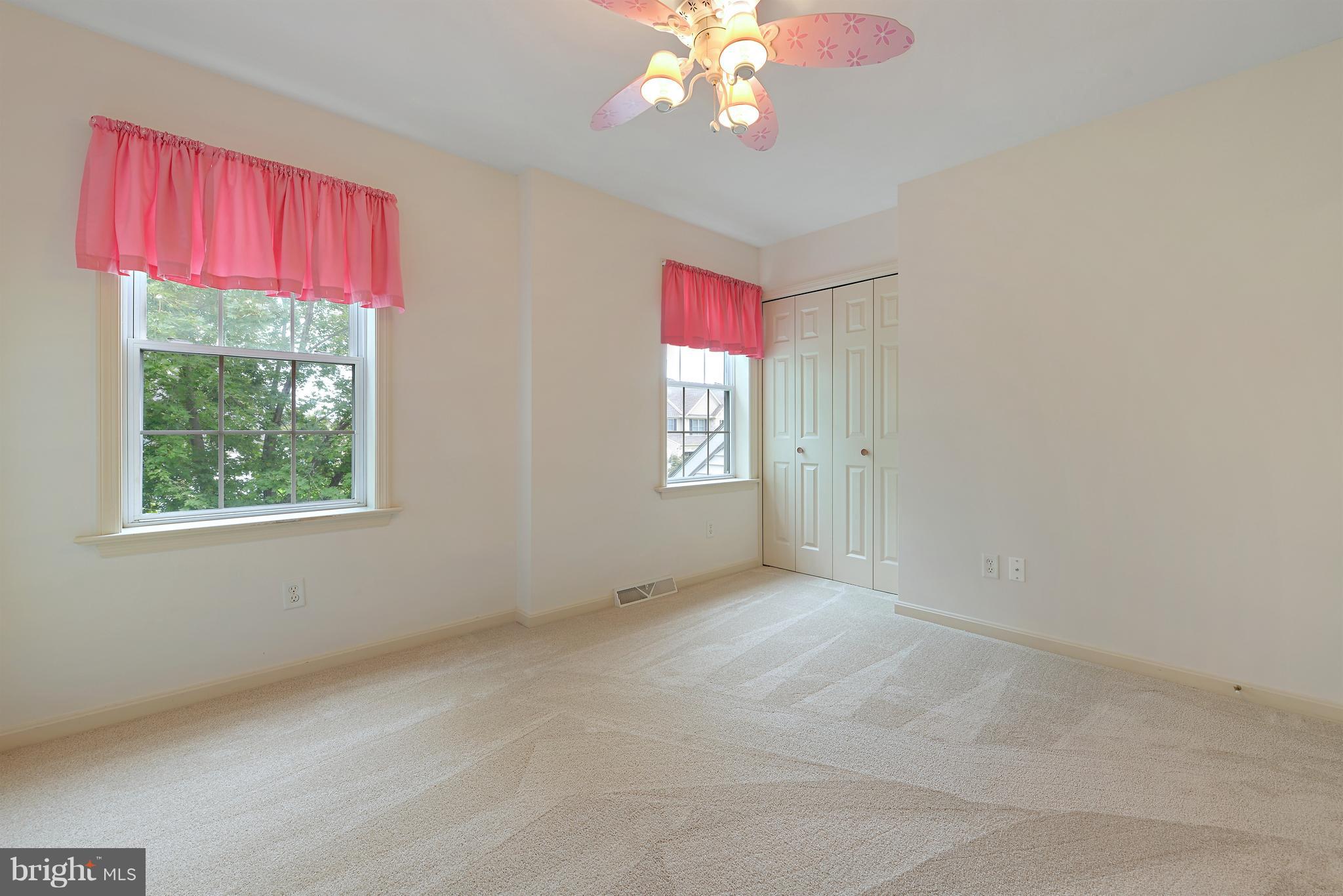 33 Duffield Drive Lititz, PA 17543 - Photo 18 of 28
