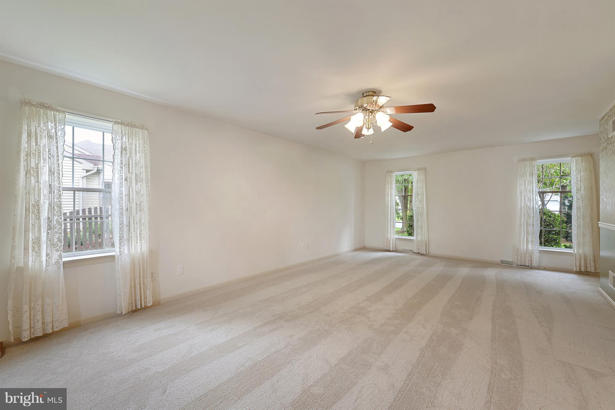 33 Duffield Drive Lititz, PA 17543 - Photo 6 of 28