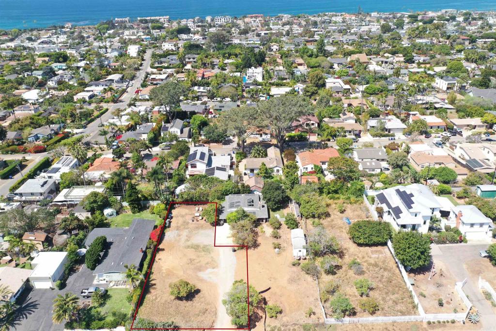 936 Devonshire Drive Encinitas, CA 92024 - Photo 1 of 7 view of city