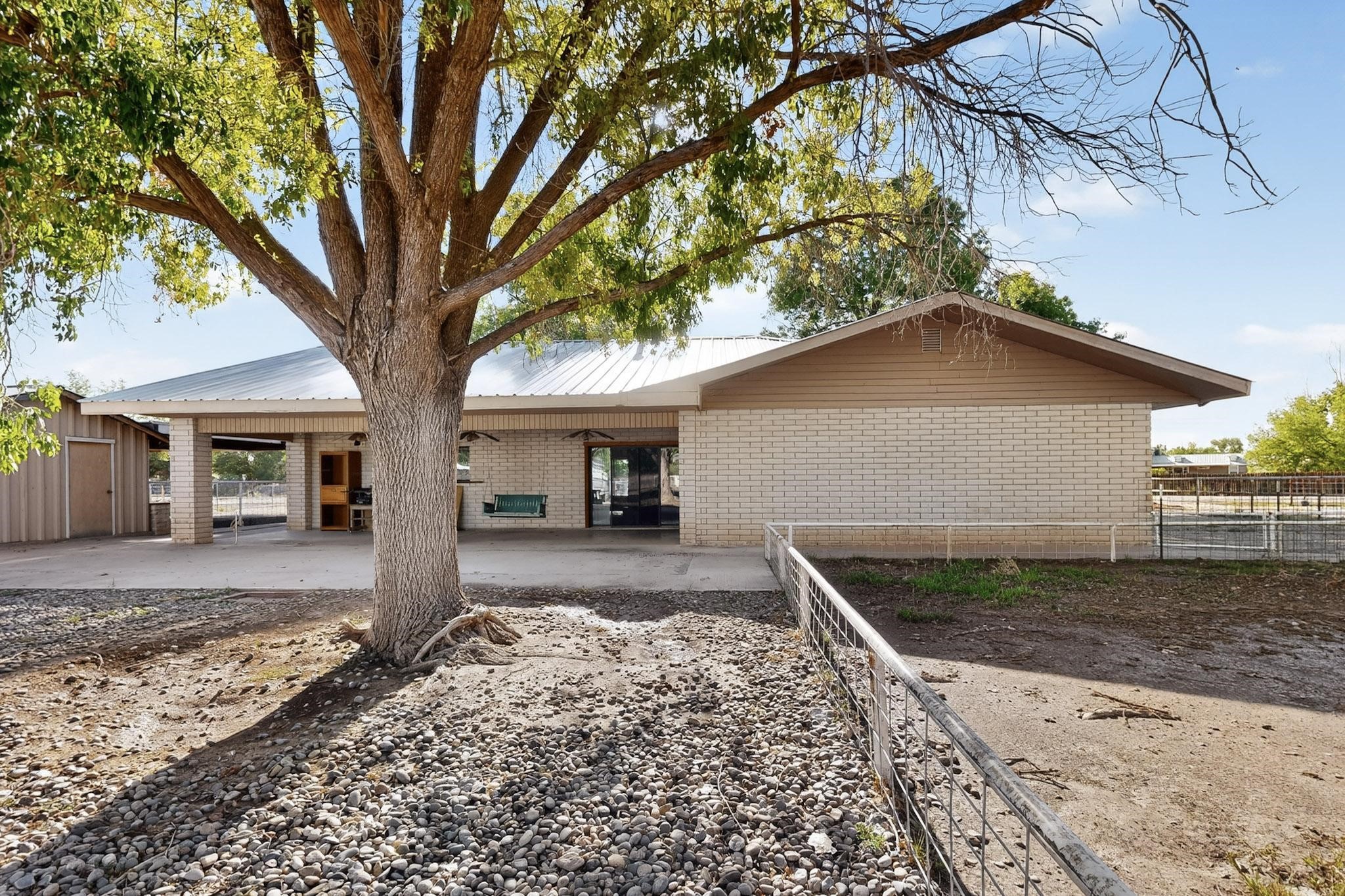 8 Palomas Road Los Lunas, NM 87031 - Photo 36 of 47