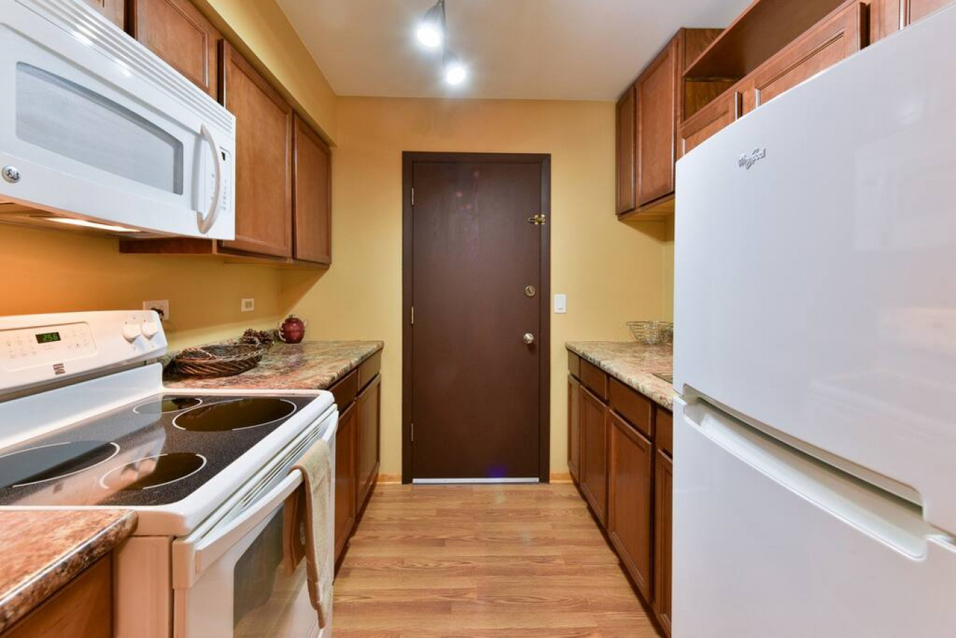 5113 North East River Road, Unit 1K Chicago, IL 60656 - Photo 12 of 13