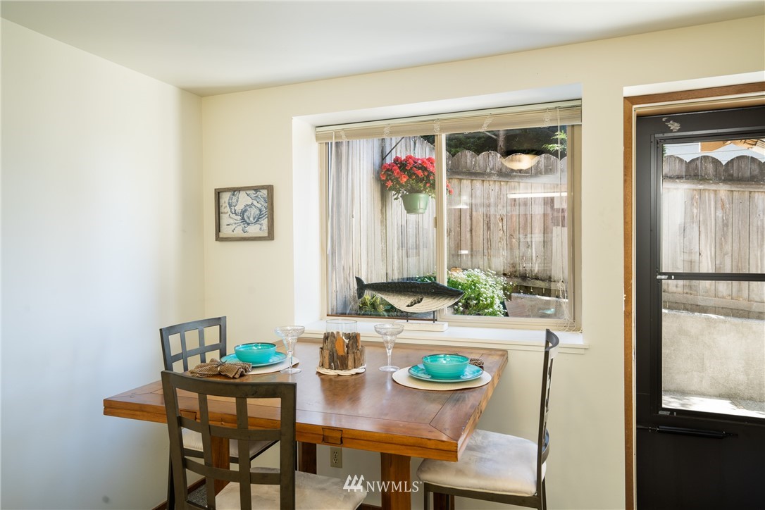 4123 R Avenue Anacortes, WA 98221 - Photo 19 of 25 Gallery Image 19