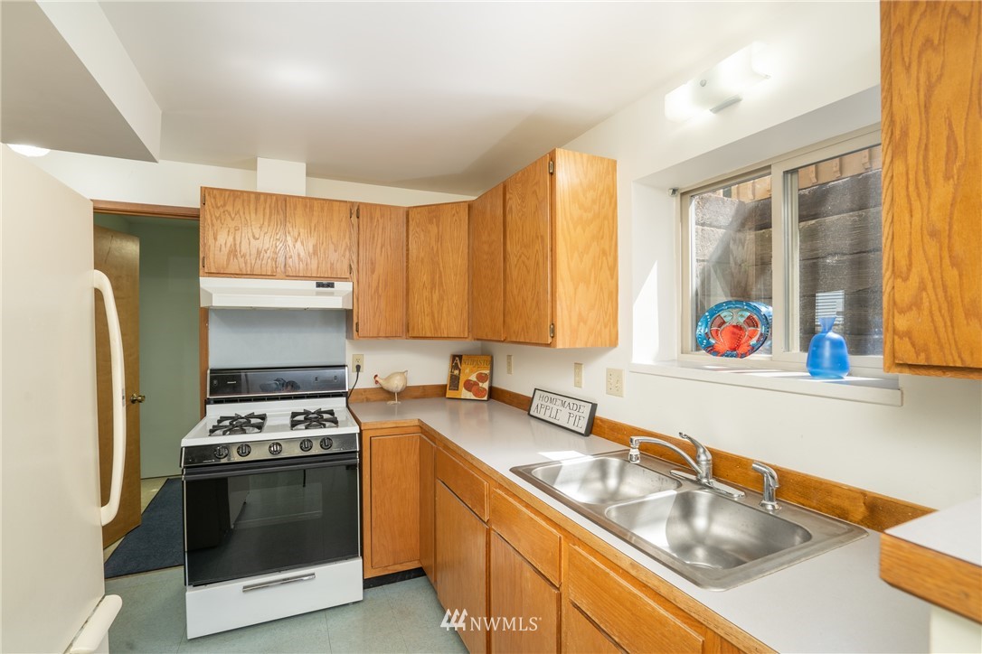 4123 R Avenue Anacortes, WA 98221 - Photo 20 of 25 Gallery Image 20