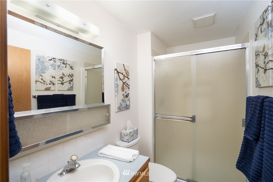4123 R Avenue Anacortes, WA 98221 - Photo 22 of 25 Gallery Image 22