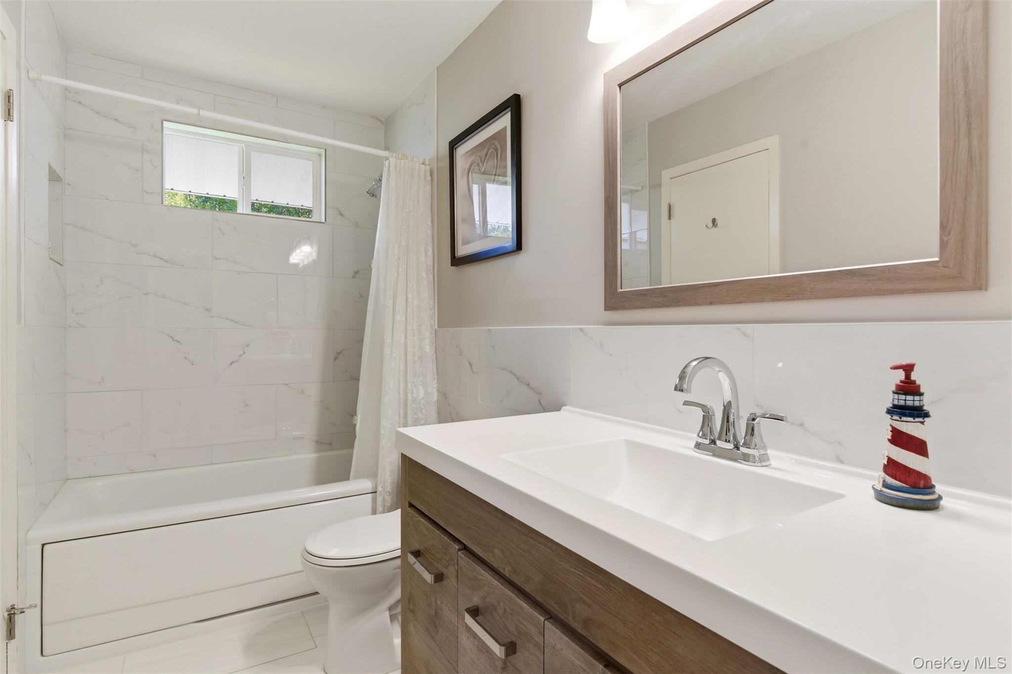 54 Westview Road Northport, NY 11768 - Photo 13 of 42