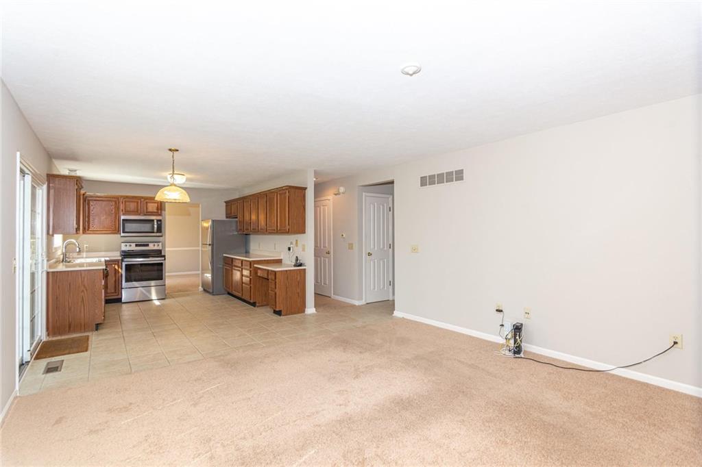 5872 Manning Road Indianapolis, IN 46228 - Photo 21 of 44 Gallery Image 21
