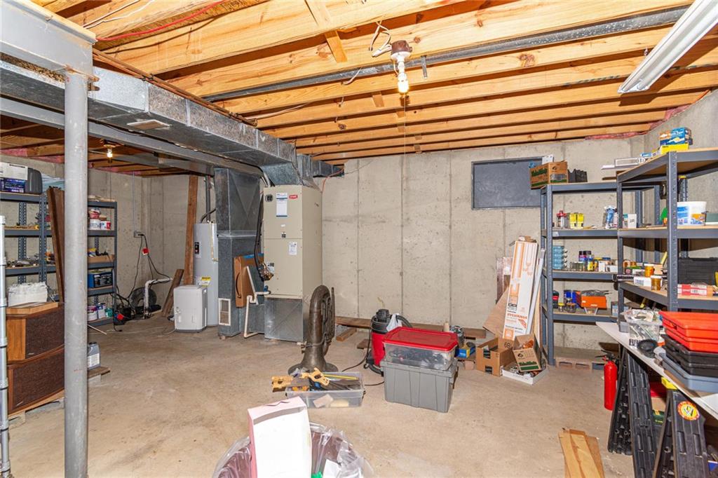 5872 Manning Road Indianapolis, IN 46228 - Photo 36 of 44 Gallery Image 36