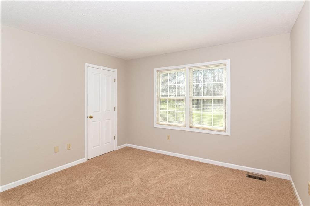 5872 Manning Road Indianapolis, IN 46228 - Photo 39 of 44 Gallery Image 39