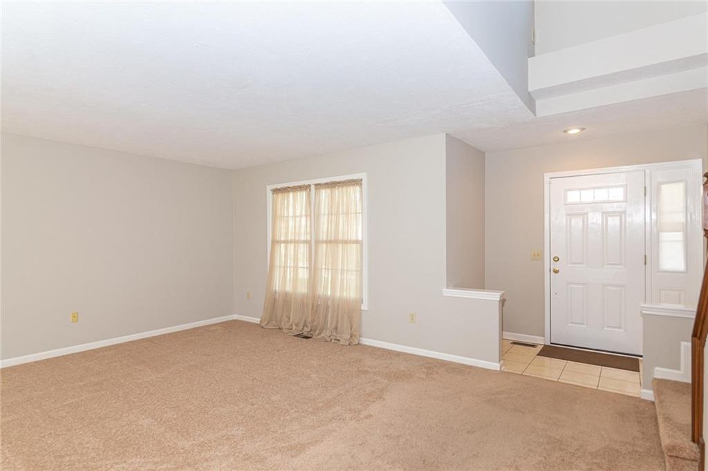 5872 Manning Road Indianapolis, IN 46228 - Photo 6 of 44 Gallery Image 6