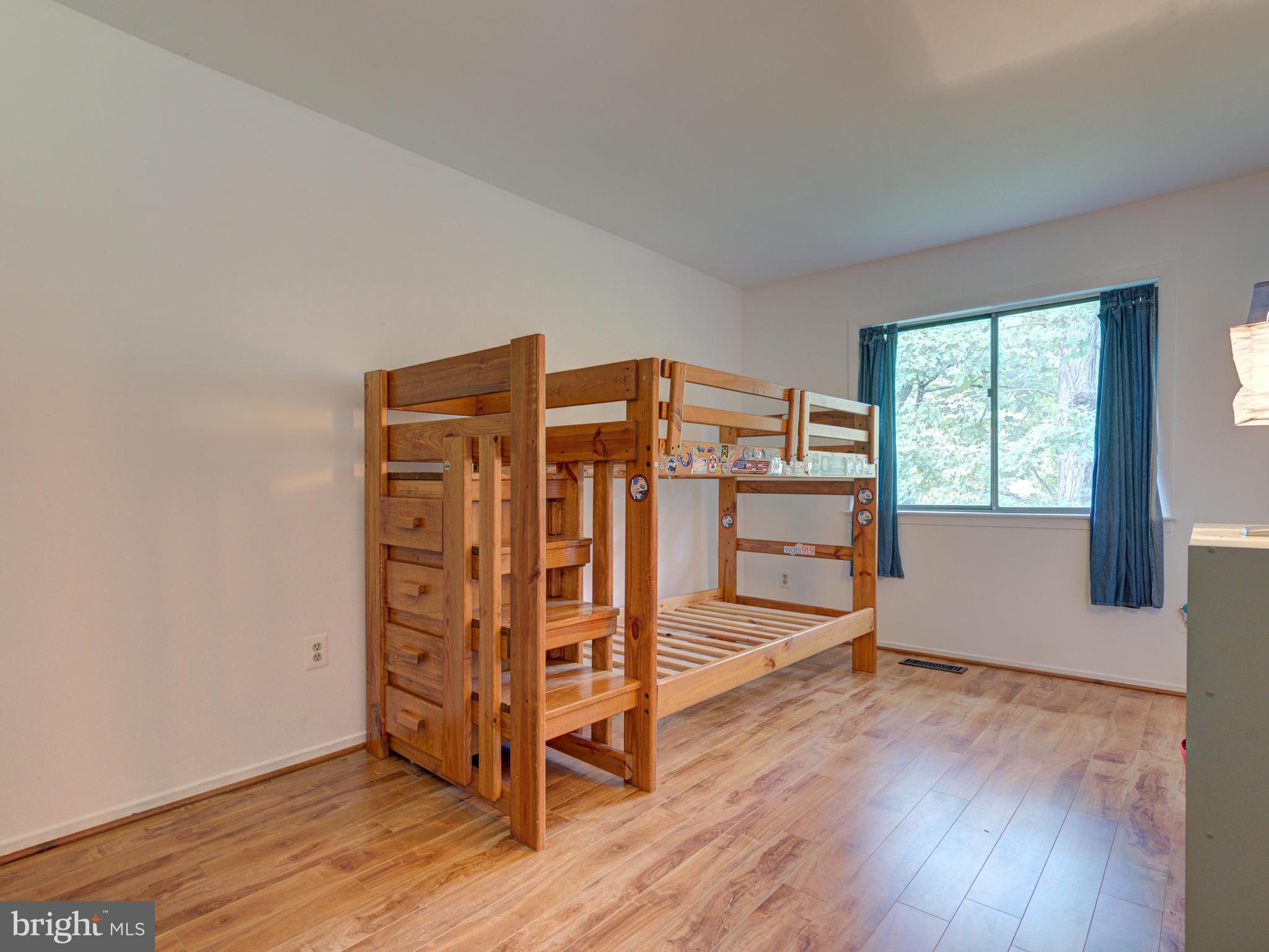 8564 Gwynedd Way Springfield, VA 22153 - Photo 27 of 45 Gallery Image 27