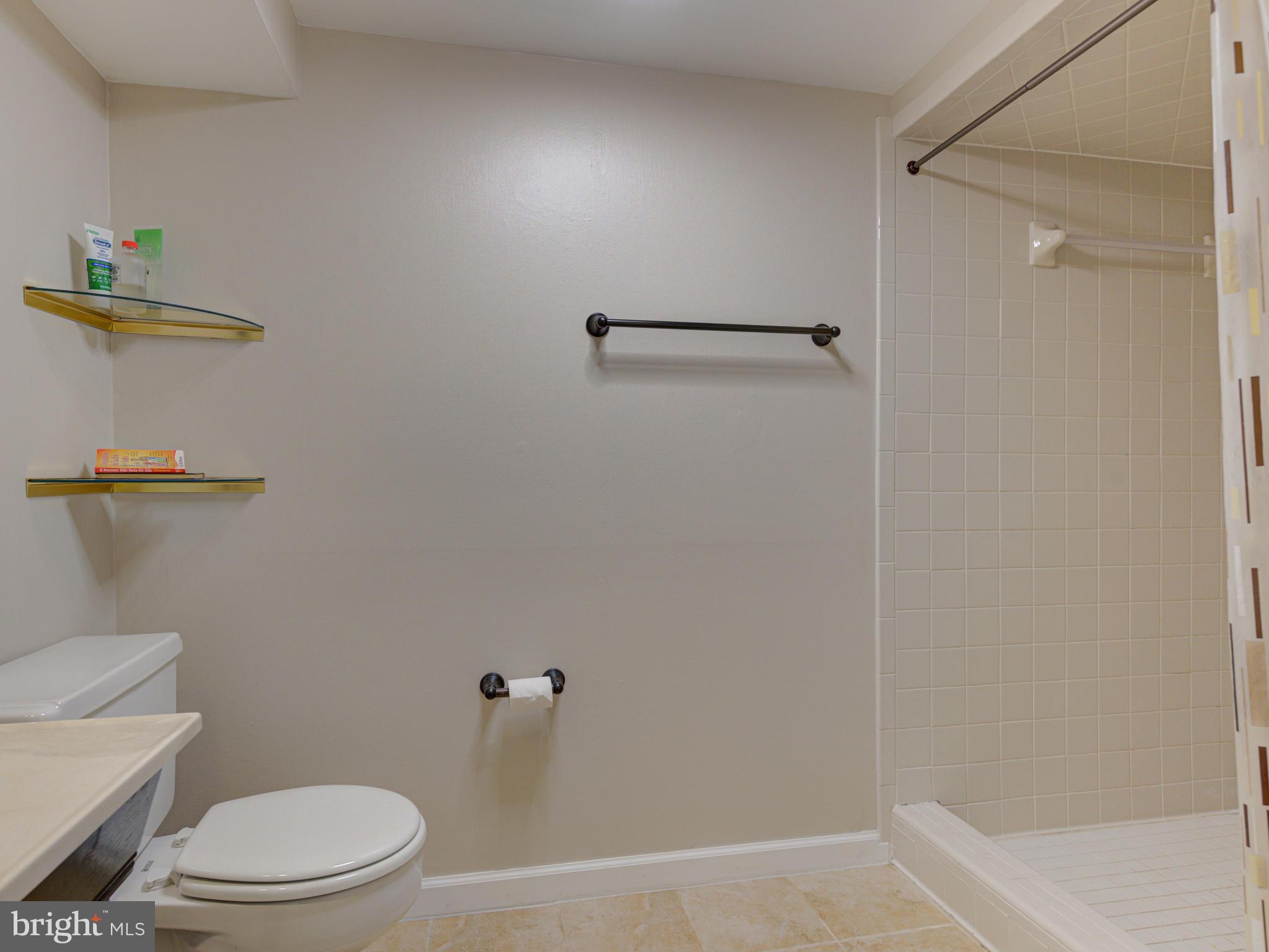 8564 Gwynedd Way Springfield, VA 22153 - Photo 39 of 45 Gallery Image 39