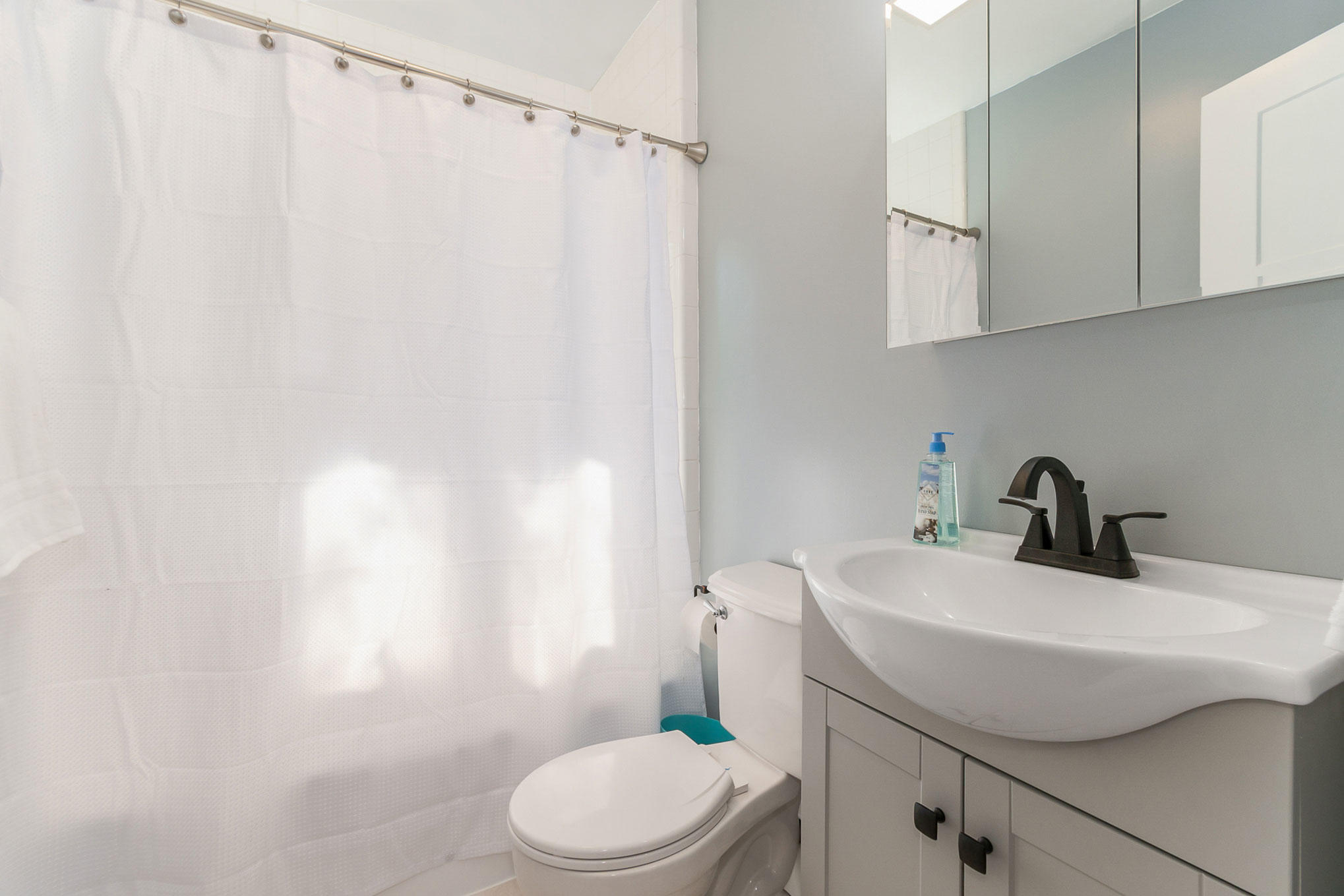 2803 Wellington Road Kalamazoo, MI 49008 - Photo 11 of 24 DSC_1998