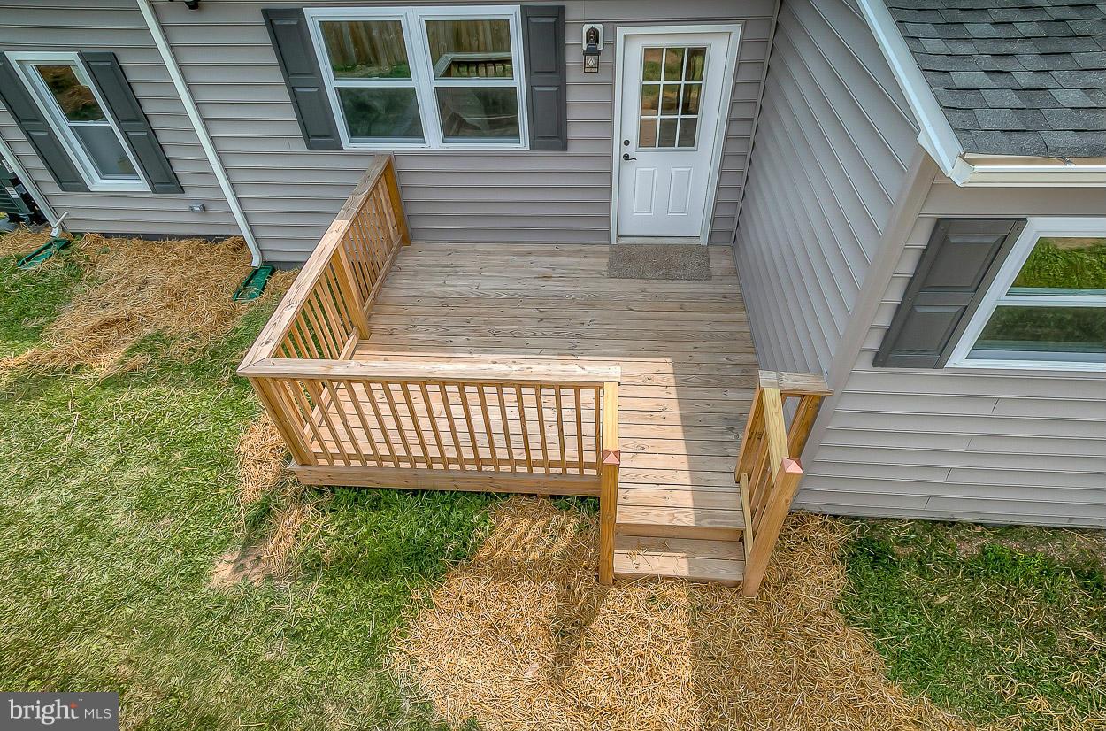 17337 Troyer Road Monkton, MD 21111 - Photo 27 of 30 Rear Deck Off Master Bedroom!