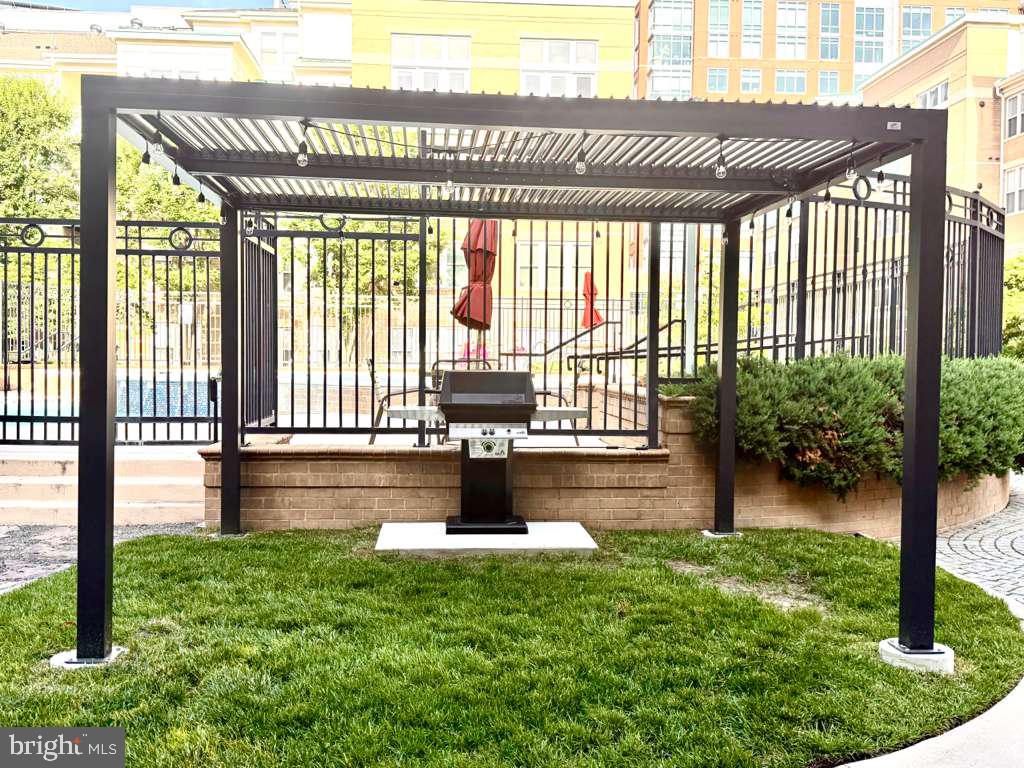 12001 Market Street, Unit 177 Reston, VA 20190 - Photo 31 of 63 Pavilion with new gas grill