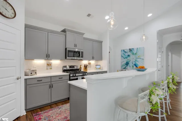 $489,900 | 203 Easton Mdw Way, Greer, SC 29650