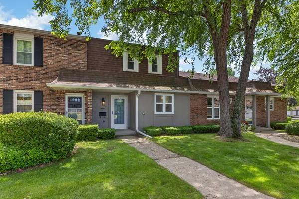 $269,000 | 2553 Bristol Terrace, St. Joseph, MI 49085