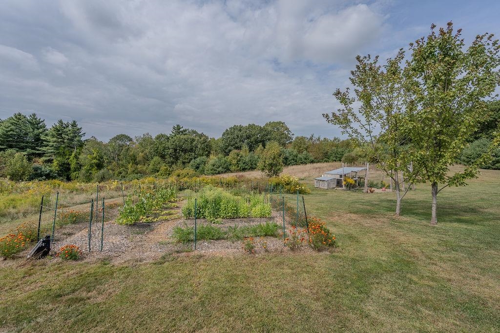 160 Cooper Hill Road Nottingham, NH 03290 - Photo 32 of 50