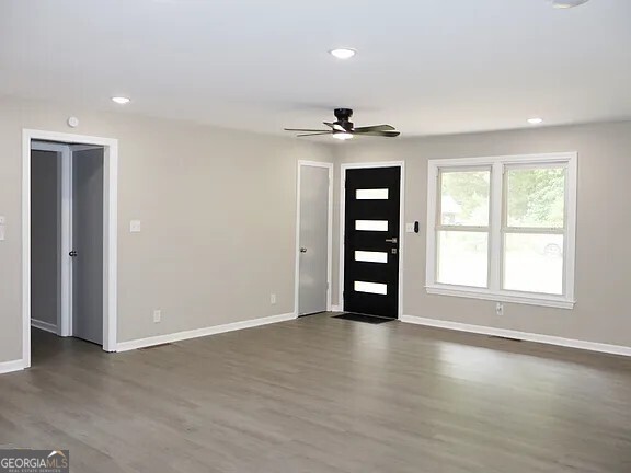 1523 Delia Drive Decatur, GA 30033 - Photo 3 of 29