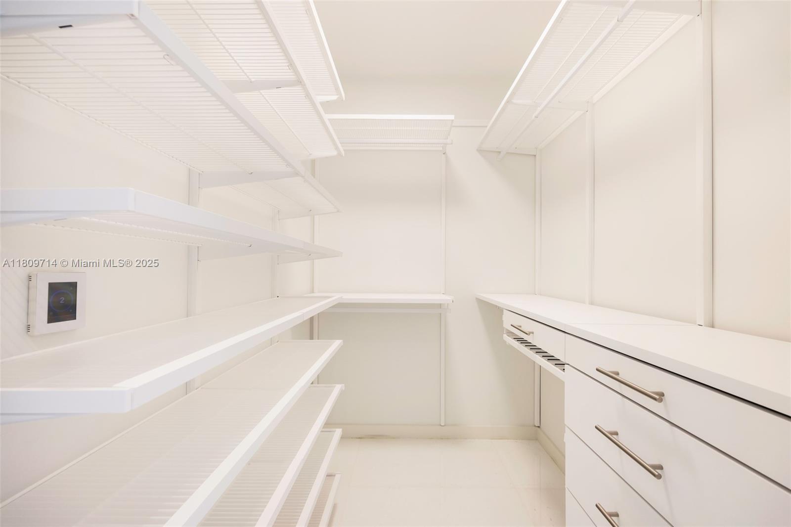 300 Biscayne Blvd Way, Unit 5205W Miami, FL 33131 - Photo 14 of 40 a view of walk in closet