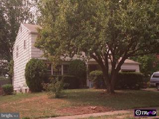 637 Lexington Road Warminster, PA 18974 - Photo 1 of 1