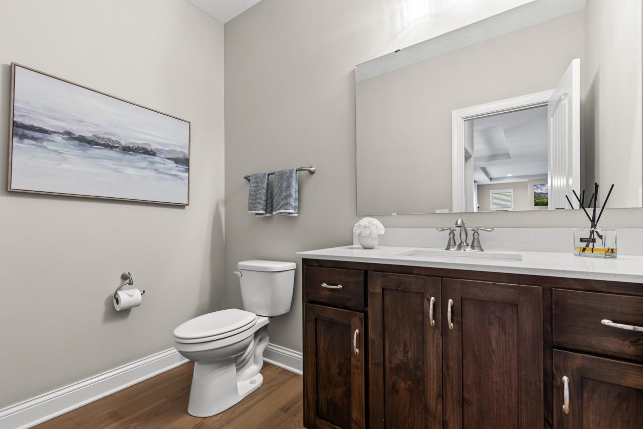 16957 Valley Road Eden Prairie, MN 55347 - Photo 19 of 64 Gallery Image 19