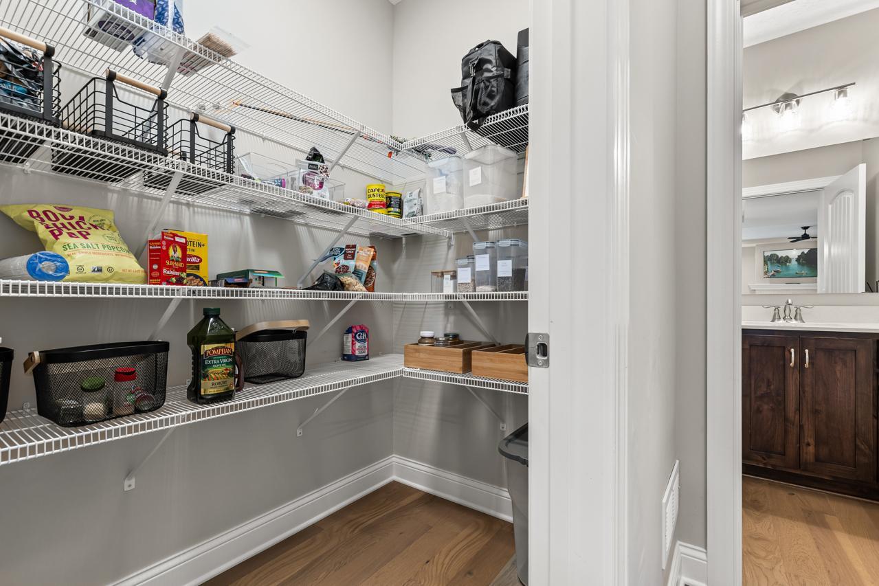 16957 Valley Road Eden Prairie, MN 55347 - Photo 20 of 64 Gallery Image 20
