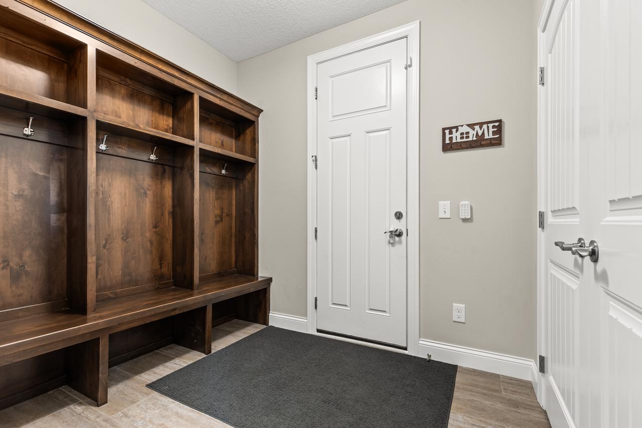 16957 Valley Road Eden Prairie, MN 55347 - Photo 24 of 64 Gallery Image 24